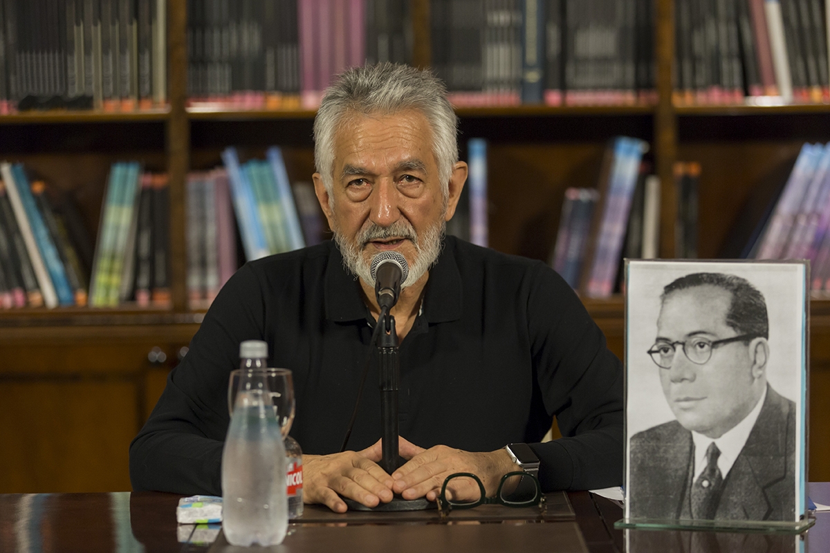 alberto plano corto.jpg