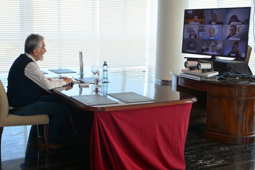 alberto teleconferencia.jpg
