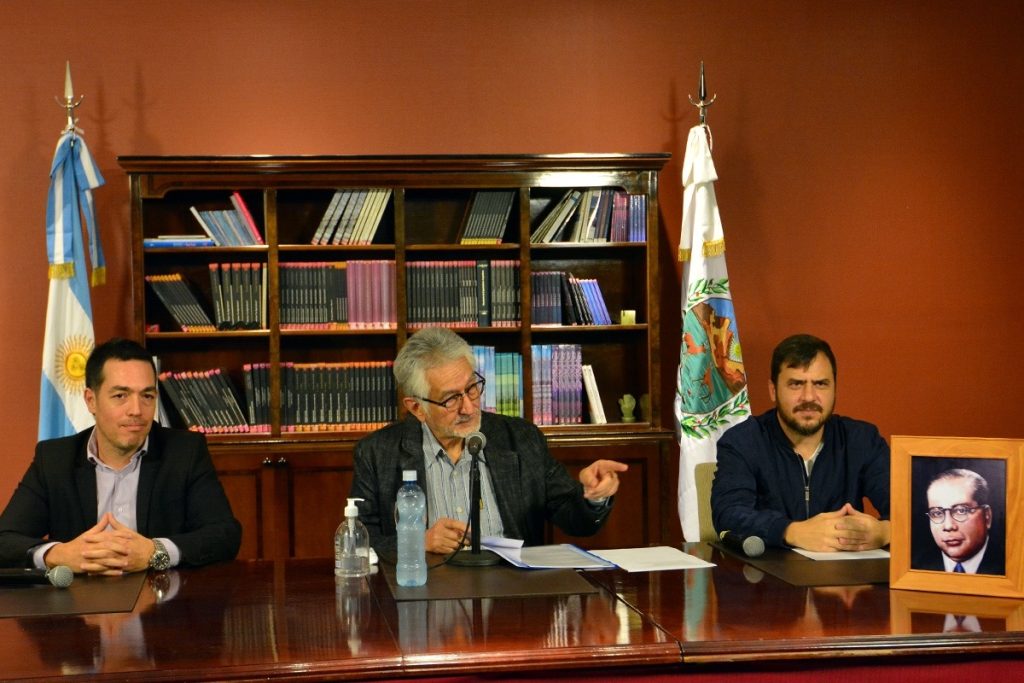 gobernador rodriguez saa 1.jpg