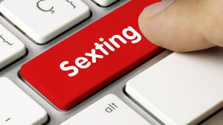 cropped-Cover_Sexting.jpg