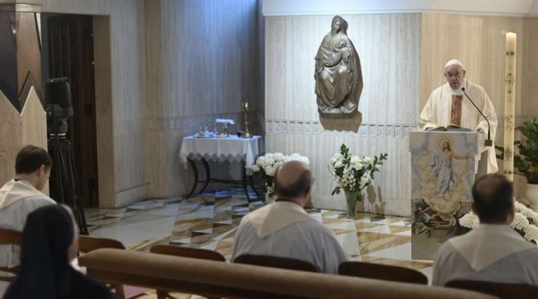 PapaFrancisco_Misa_Casa_SantaMarta_27abril2020_VaticanMedia.jpg