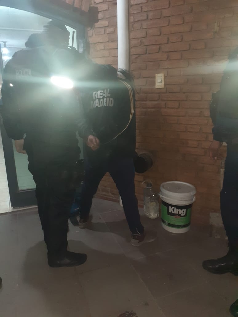 detenido.jpg