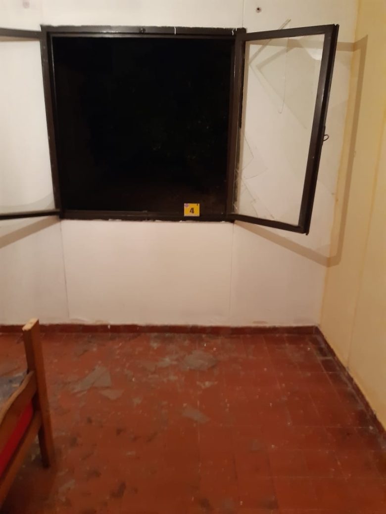 casa robada.jpg