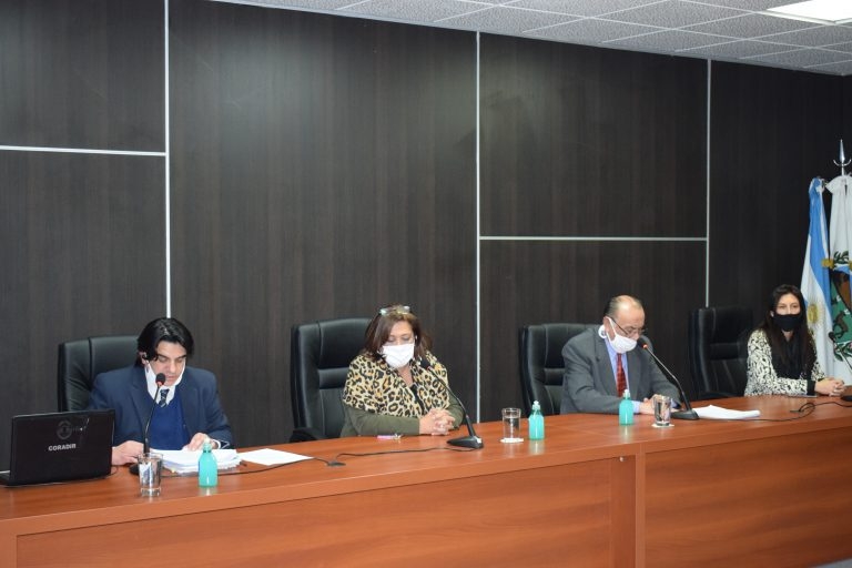 JUICIO-OLIVA-1-768x512.jpg