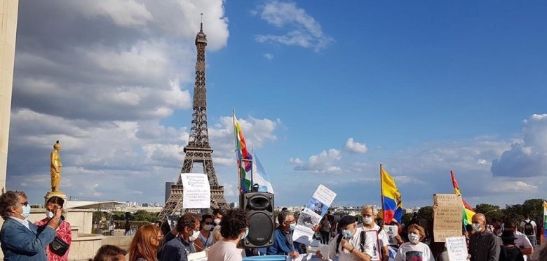 Argentinos en Francia.jpg