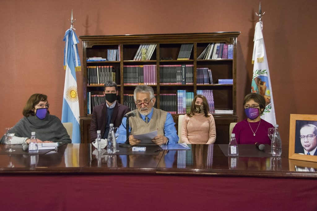 9a.jpg