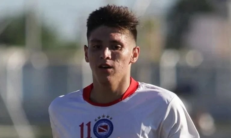 JUGADOR VILLAMERCEDINO.jpg