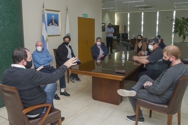 ENCUENTRO.jpg