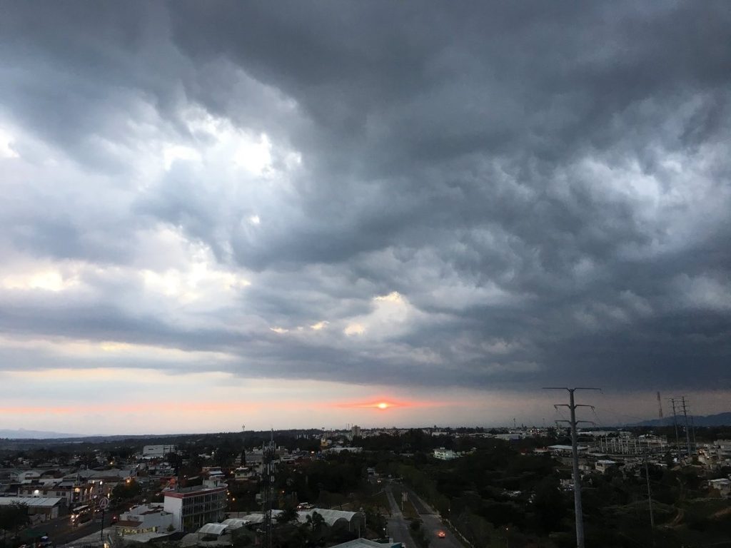 clima_2_de_agosto-_dixa_caluroso_con_cielo_medio_nublado_y_lluvias_por_las_tardes_.jpg_1902800913.jpg