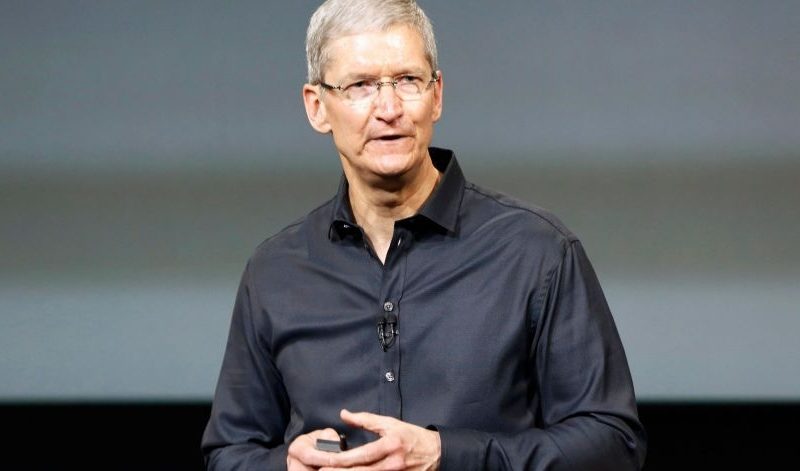 Tim_Cook_copernico.jpg_1484051676.jpg