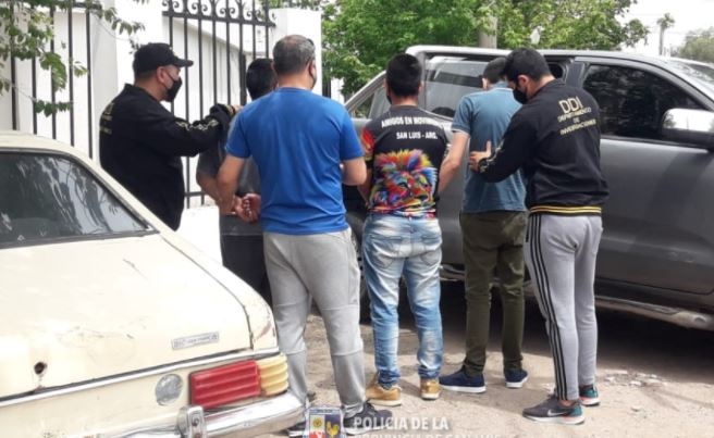 detenidos.JPG