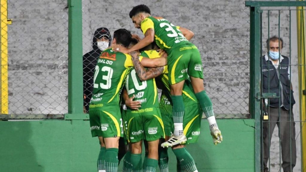 gentileza-clubdefensayjus.jpg