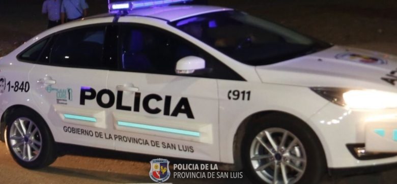 movil-policial-1-1.jpg