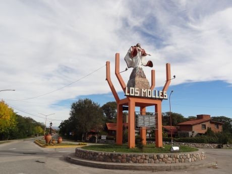 LOS-MOLLES.jpg