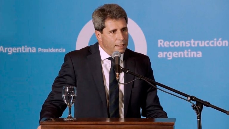 uñac.jpg