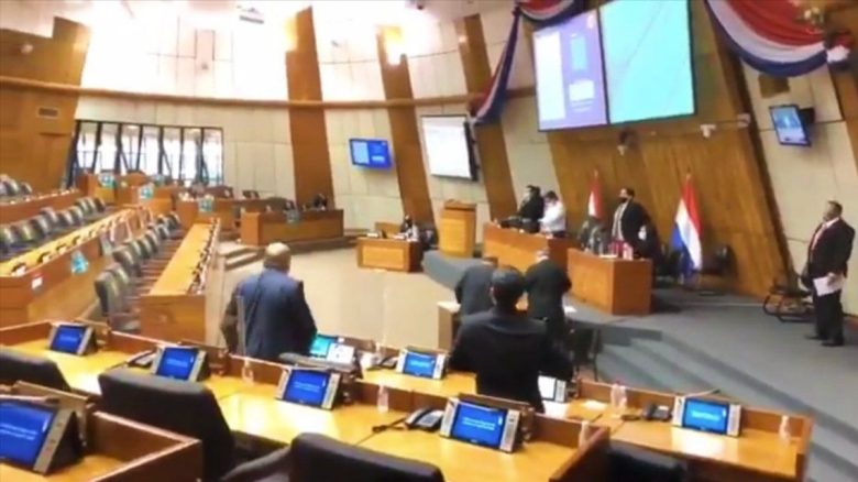 aborto-argentina-la-camara-diputados-paraguay-hizo-un-minuto-silencio.jpg
