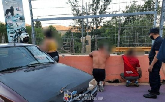 detenidos potrero.JPG