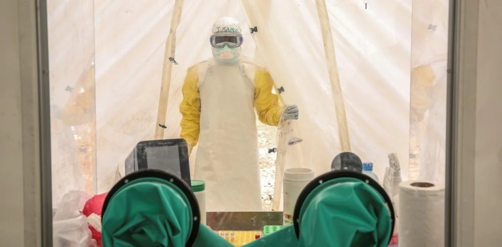 trabajo-de-grupos-medicos-en___ki_fMCT5E_1256x620__1_1.jpg