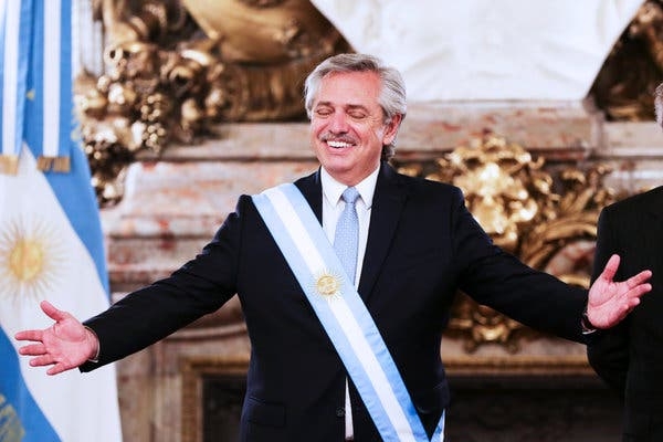 fernandez banda.jpg