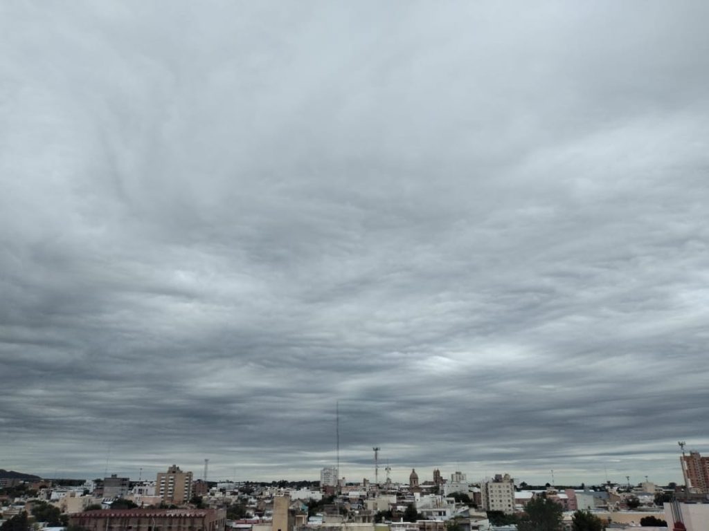 cielo nublado.jpg