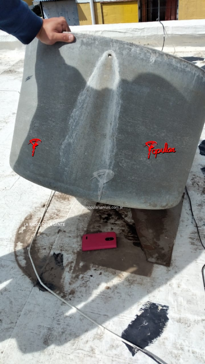 celular tanque.jpg