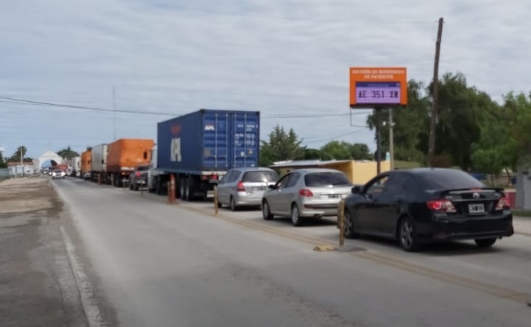 cola autos.jpg