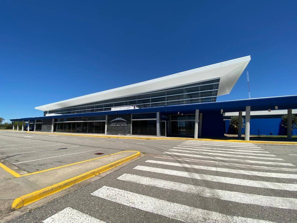 Aeropuerto-Valle-del-Conlara.jpg