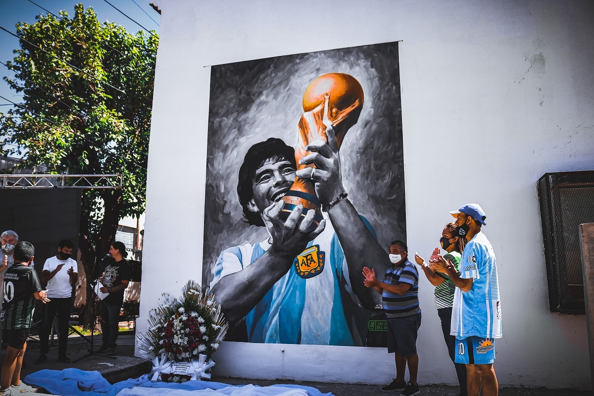 Maradona-3.jpg