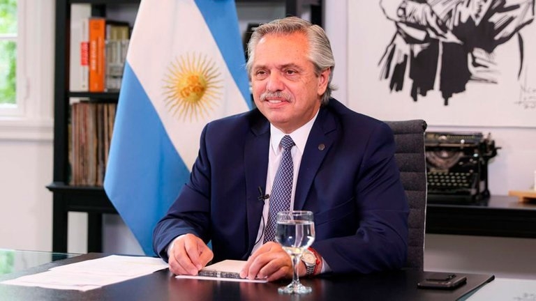 ALBERTOFERNANDEZ.jpg