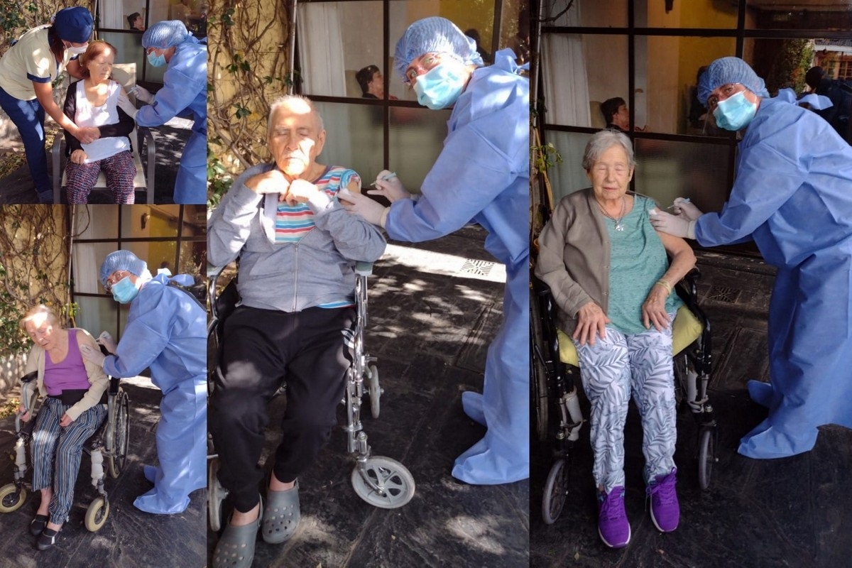 vacunación abuelos.jpg