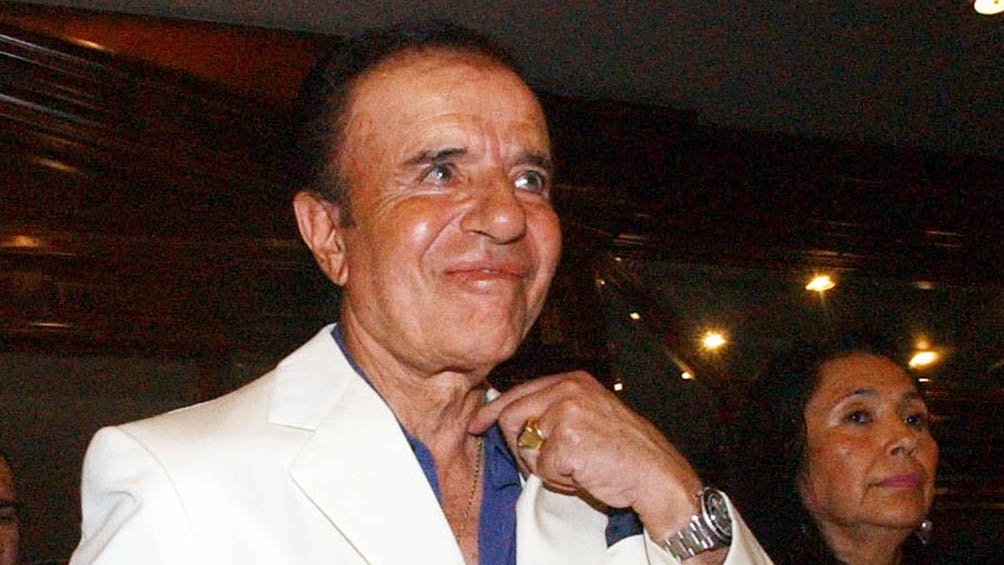 menem anillo.jpg