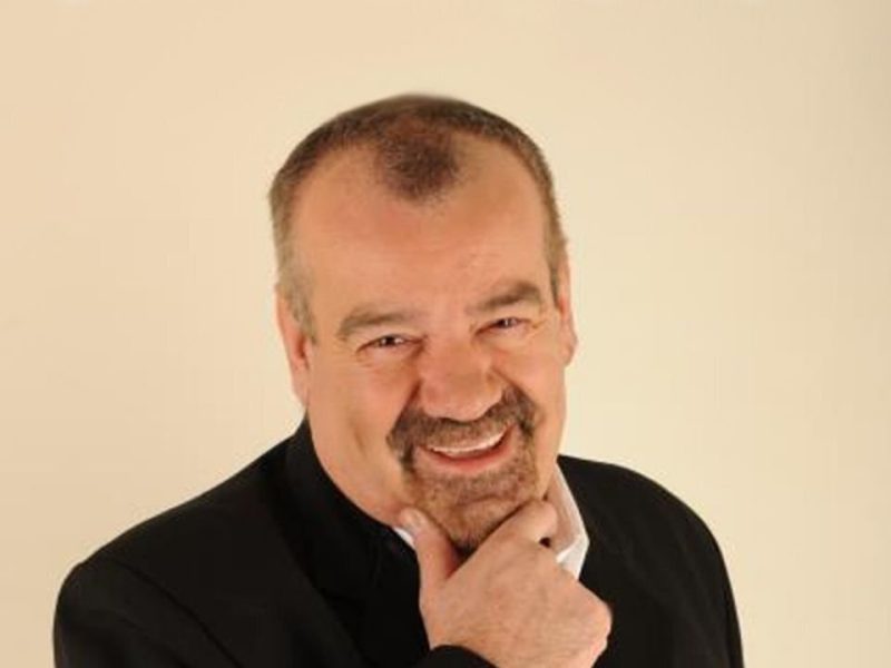 carlos sanchez.jpg