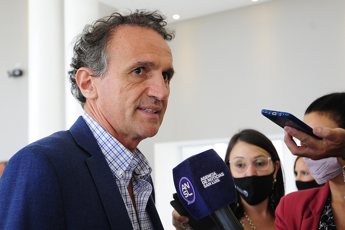 Gobernador-junto-a-Katopodis-recorren-obras-20.jpg