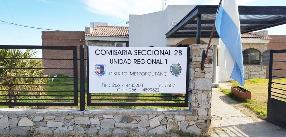 comisaria-28°-999x480 (1).jpg