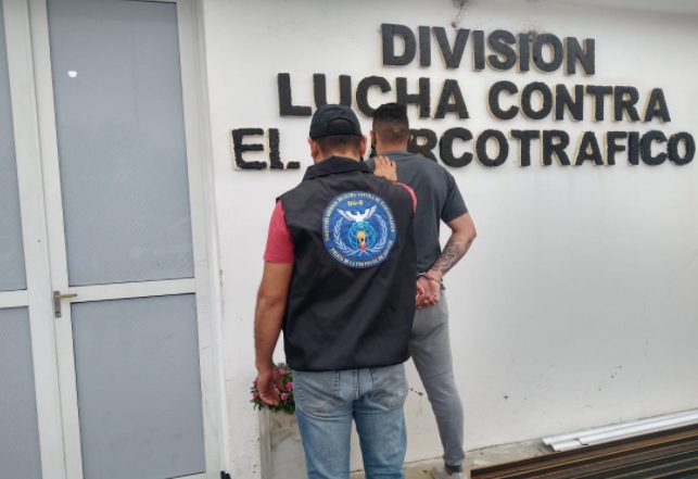 detenido.jpg