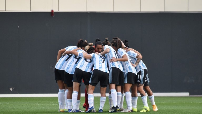 fútbol femenino.jpg