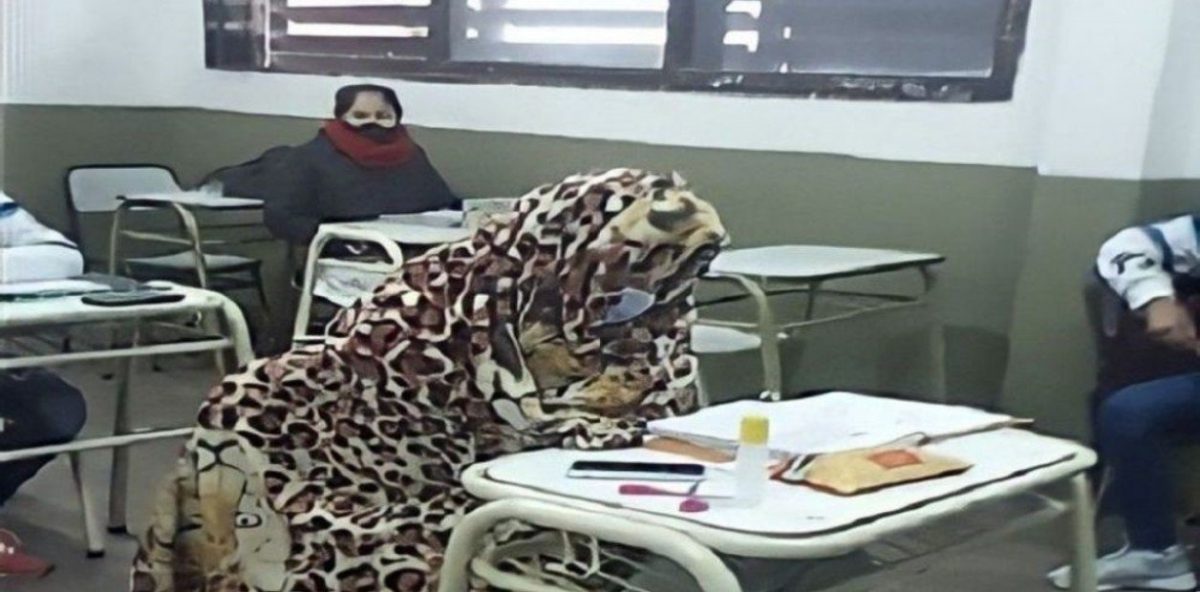 un-chico-va-a-la___CWwcpJEXX_1256x620__1.jpg