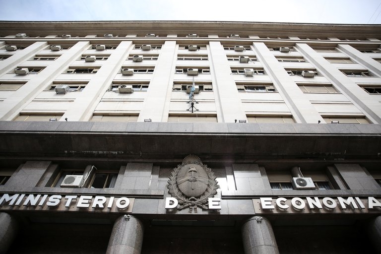 ECONOMÍA.jpg
