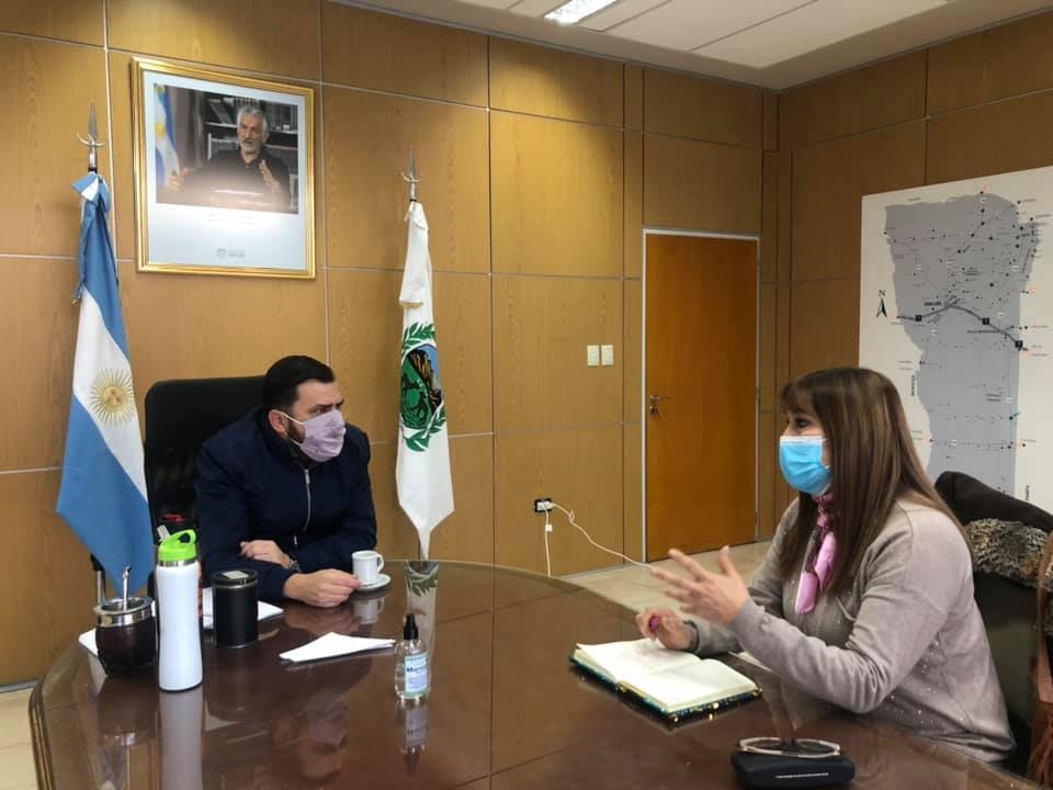 203574330_4113608495392086_5224109392320716357_n.jpg