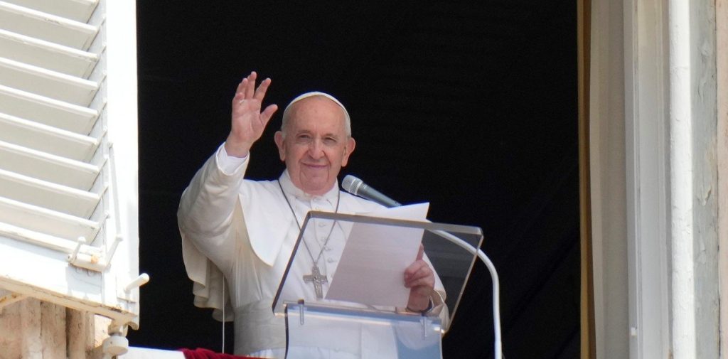 el-papa-francisco-saluda-a___jW6ylGXSr_1256x620__1.jpg