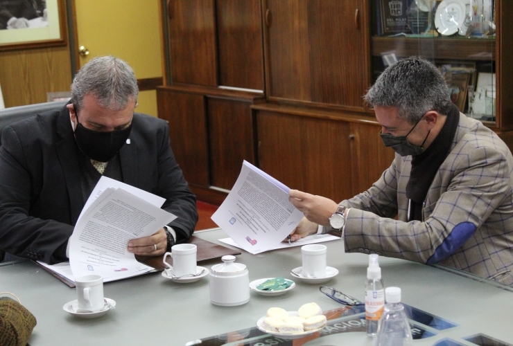 1-Firma-del-convenio-con-UNSL.jpg