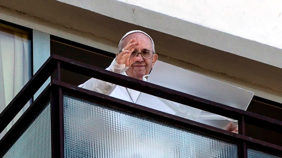 reaparicion-en-publico-del-papa-francisco-tras-cirugia-de-colon.jpg
