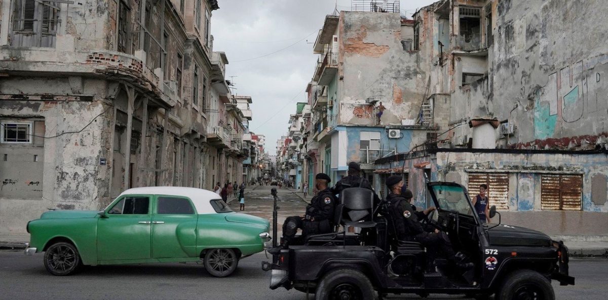 fuerzas-especiales-patrullan-el-centro___C1PAT_tRt_1256x620__1.jpg
