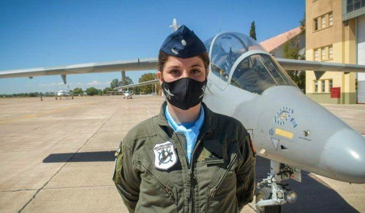 primer-mujer-piloto-combatejpg.jpg