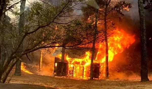 cordoba-incendio-calamuchita-18ago2021.jpg