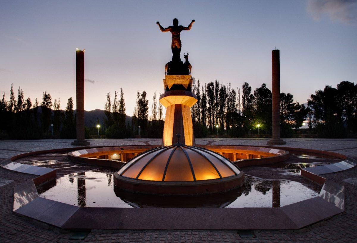 MONUMENTO-PP1.jpg