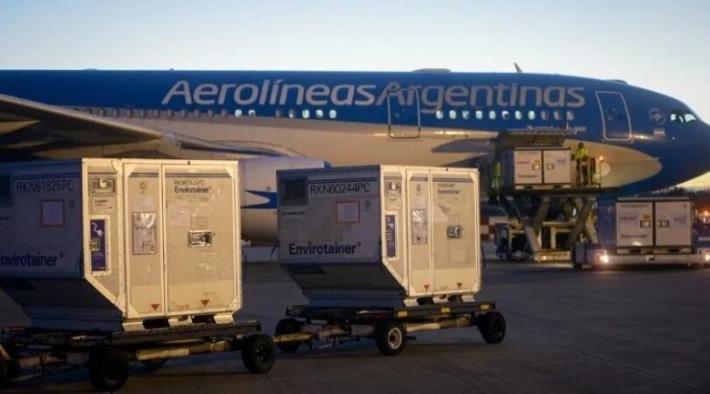aerolxneas_argentinas_vacunas_portada.jpg_1956802537.jpg