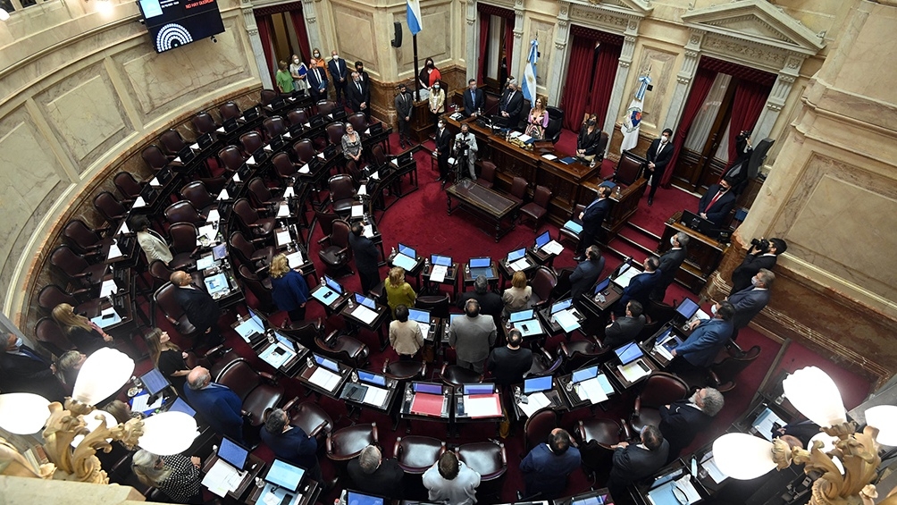617afd6b4cbea.10.2021 foto prensa senado 565_1004x565.jpg