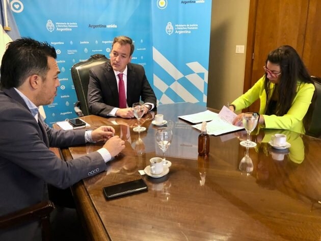 ad03dccc-d1cb-4c16-92a9-3fb607aadf1f-630x473.jpg