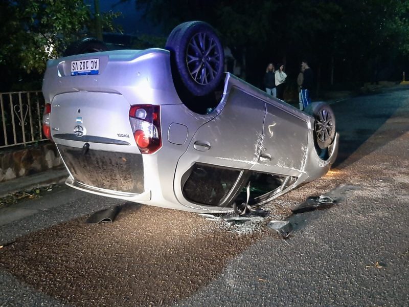 auto volcadisisimooooooo 1.jpeg